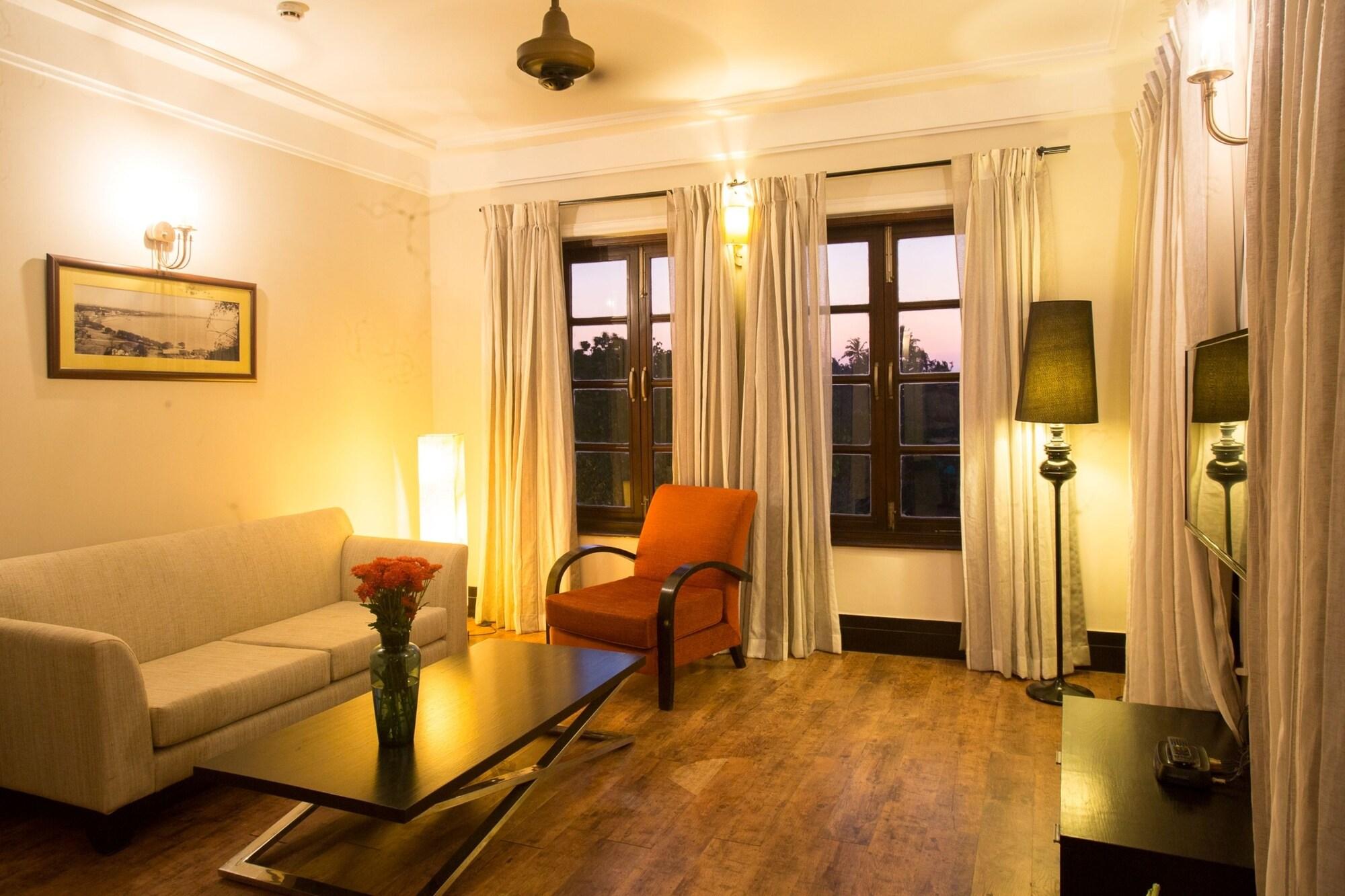 Sol De Goa Hotel Candolim Exterior photo