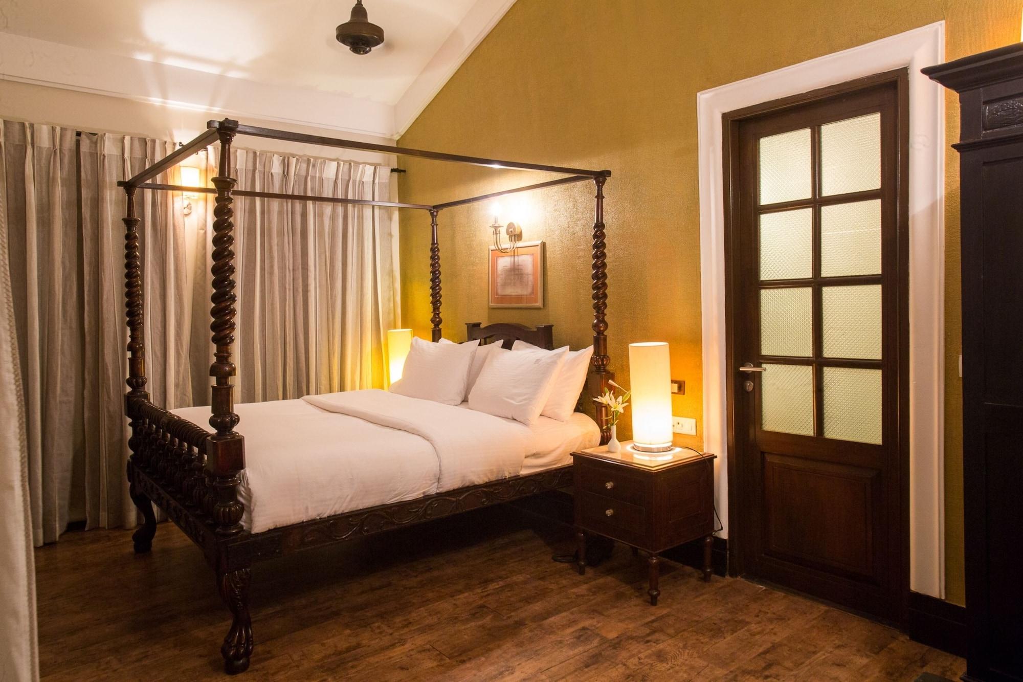 Sol De Goa Hotel Candolim Exterior photo