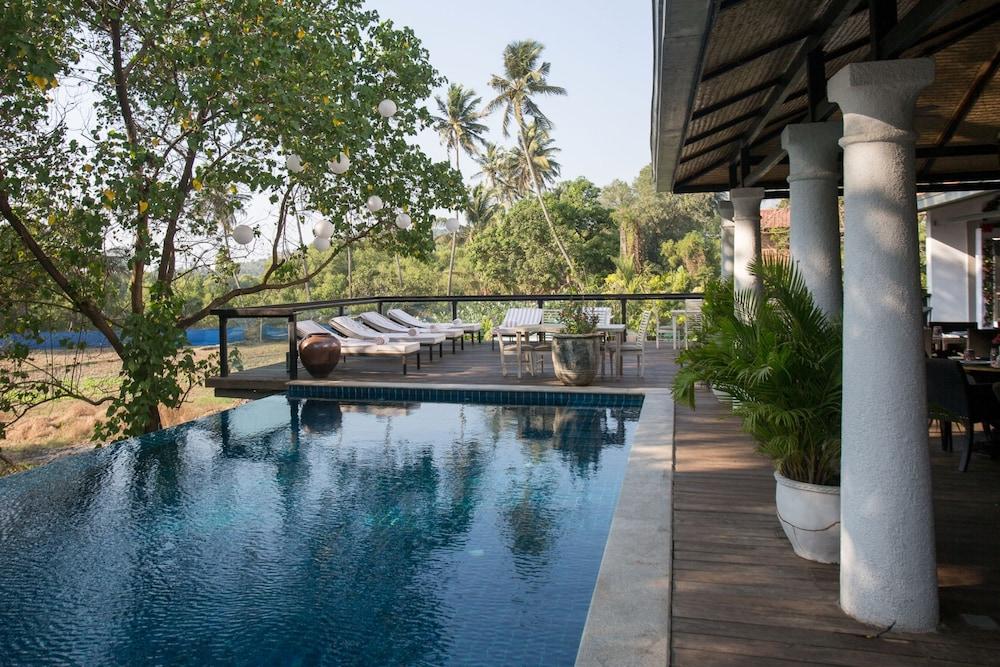 Sol De Goa Hotel Candolim Exterior photo